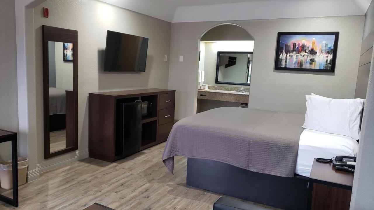 Palace Inn Addicks Ngoại thất bức ảnh